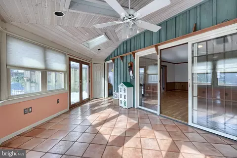 16 E Market St, Lititz, PA 17543 photo 32