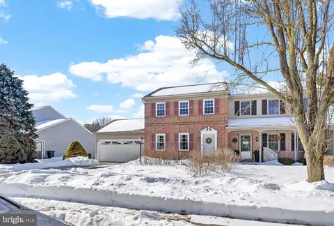 117 Laurie Ln, Lititz, PA 17543 photo 4
