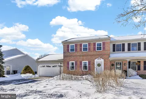 117 Laurie Ln, Lititz, PA 17543