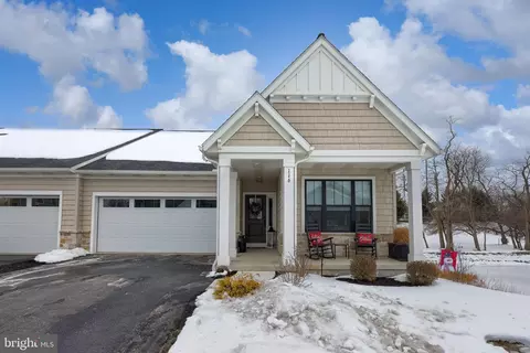 116 Village Dr, Millersville, PA 17551