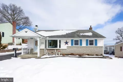 605 N Mount Joy St, Elizabethtown, PA 17022