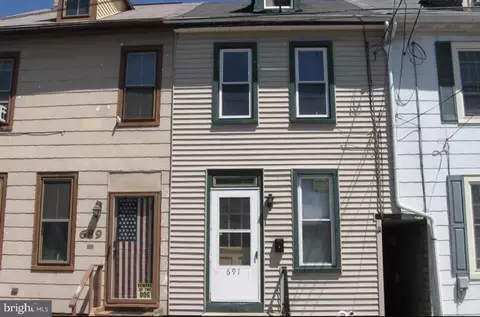 691 Cherry St, Columbia, PA 17512