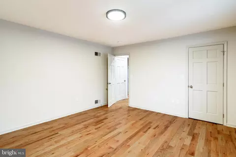 Bedroom - 152 Kings Gate Dr, Lititz, PA 17543 photo 1 of 4