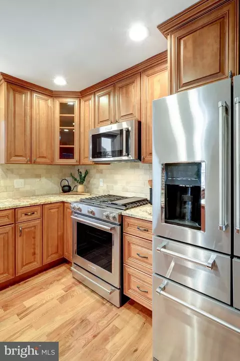 Kitchen - 152 Kings Gate Dr, Lititz, PA 17543 photo 5 of 8