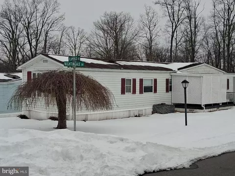 17 Stony Run Vlg, Denver, PA 17517