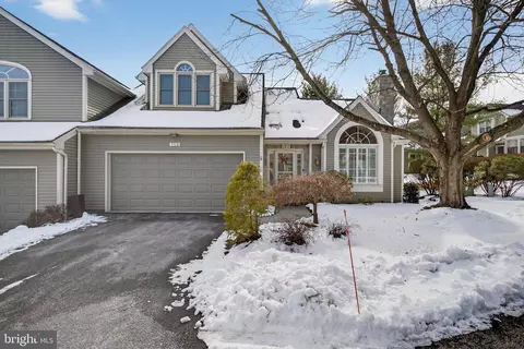 152 Deer Ford Dr, Lancaster, PA 17601