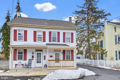 133 S Spruce St, Lititz, PA 17543
