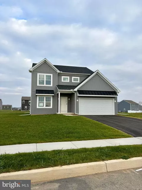 112 Woodlawn Dr, Willow Street, PA 17584