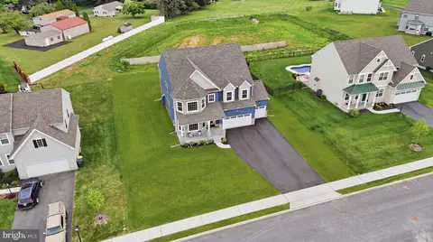View/Area - 113 Cameron Ln, Lititz, PA 17543 photo 3 of 8