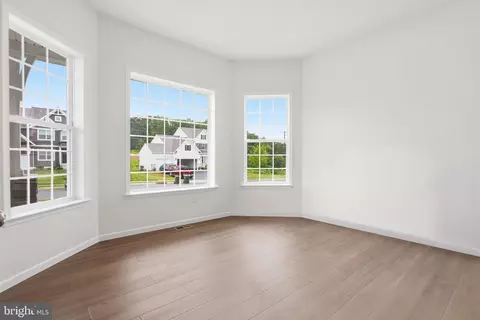 Living - 113 Cameron Ln, Lititz, PA 17543 photo 1 of 4