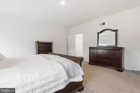 Bedroom - 113 Cameron Ln, Lititz, PA 17543 photo 7 of 7