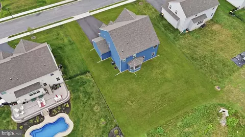 View/Area - 113 Cameron Ln, Lititz, PA 17543 photo 4 of 8