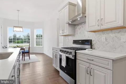 Entry Way - 113 Cameron Ln, Lititz, PA 17543 photo 9 of 21