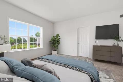 Bedroom - 113 Cameron Ln, Lititz, PA 17543 photo 5 of 7