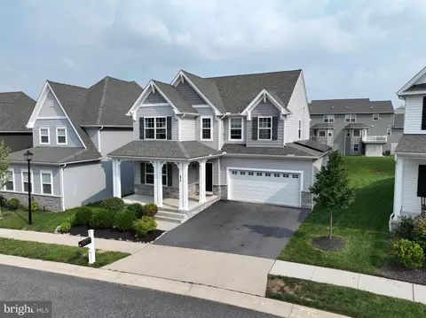 672 Stockdale Dr, Lancaster, PA 17601