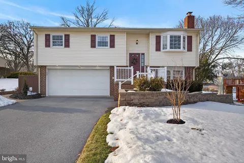 146 S Oak St, Lititz, PA 17543