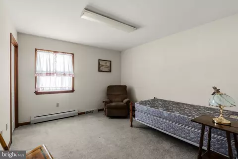 Bedroom - 85 Wissler Rd, Lititz, PA 17543 photo 3 of 6