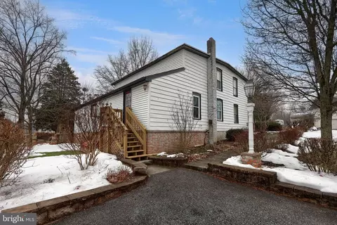 Exterior - 791 Hopeland Rd, Lititz, PA 17543 photo 7 of 9