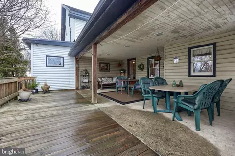 Exterior - 791 Hopeland Rd, Lititz, PA 17543 photo 3 of 9