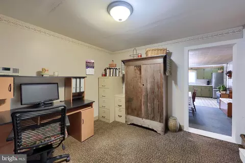 Entry Way - 791 Hopeland Rd, Lititz, PA 17543 photo 4 of 4