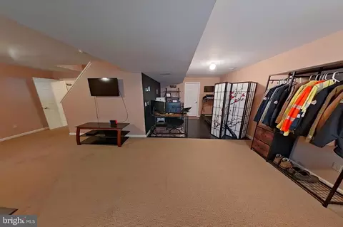 Entry Way - 44 Duffield Dr, Lititz, PA 17543 photo 5 of 5