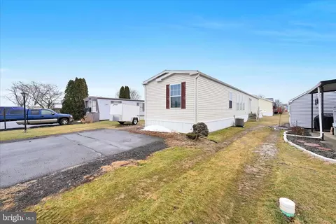 60 Penn Valley Vlg, Lititz, PA 17543 photo 28