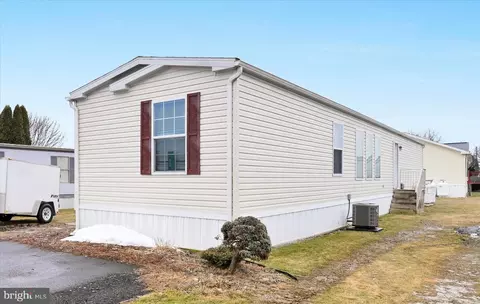 60 Penn Valley Vlg, Lititz, PA 17543 photo 27