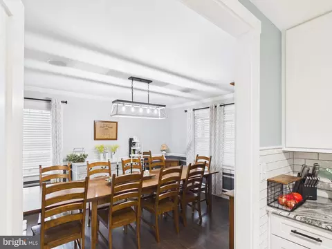 Dining - 119 Saybrooke Dr, Lititz, PA 17543 photo 2 of 2