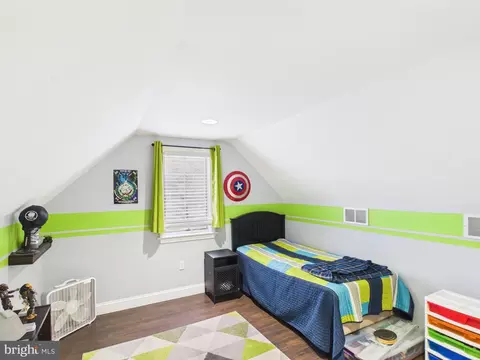 Bedroom - 119 Saybrooke Dr, Lititz, PA 17543 photo 7 of 8