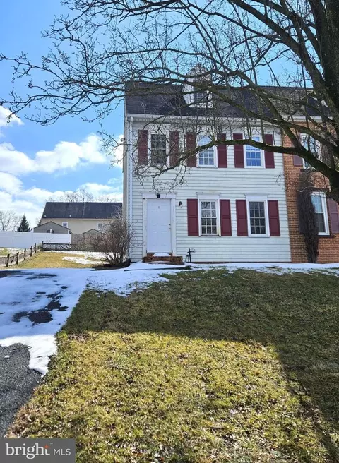 1626 Chadwick Cir, Lancaster, PA 17603