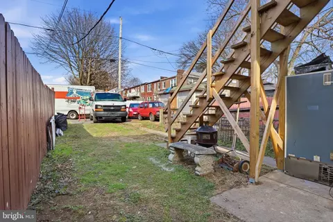 Exterior - 210 Ruby St, Lancaster, PA 17603 photo 4 of 5
