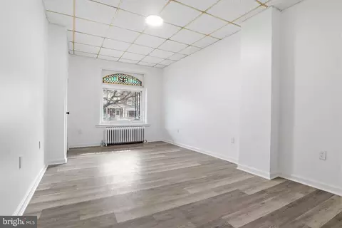 Living - 210 Ruby St, Lancaster, PA 17603 photo 1 of 2