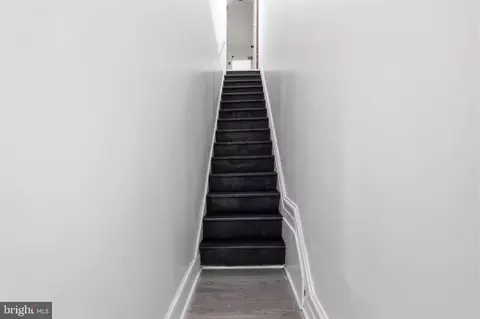 Entry Way - 210 Ruby St, Lancaster, PA 17603 photo 7 of 11