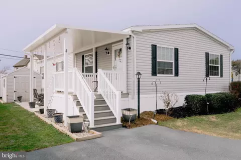 4 Janis Rd, Gordonville, PA 17529