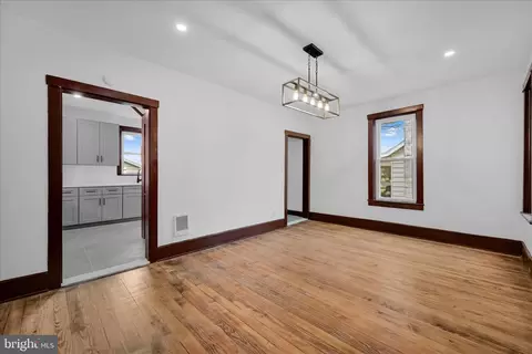 Entry Way - 2132 Main St, Lititz, PA 17543 photo 1 of 6