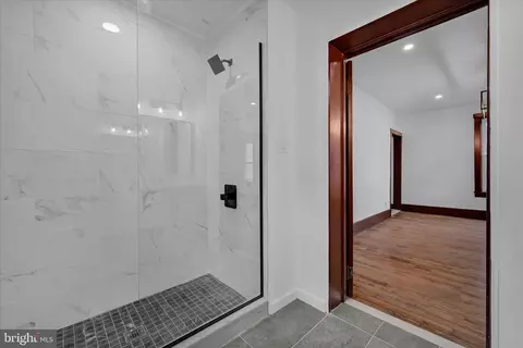 Entry Way - 2132 Main St, Lititz, PA 17543 photo 5 of 6
