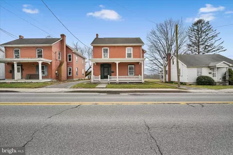 Exterior - 2132 Main St, Lititz, PA 17543 photo 1 of 9
