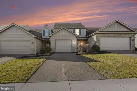 26 Gantz Mdws, Mount Joy, PA 17552