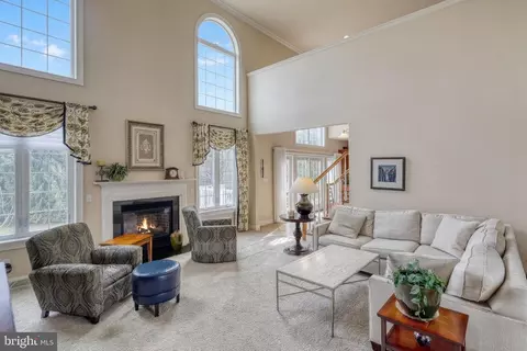 Living - 395 Ecker Dr, Lititz, PA 17543 photo 2 of 5