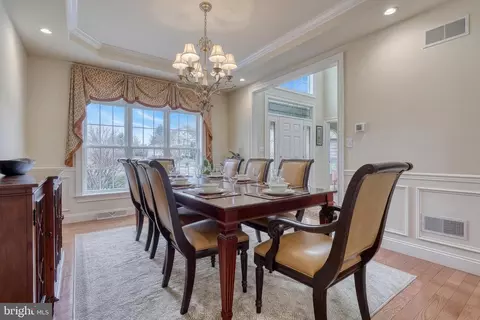 Dining - 395 Ecker Dr, Lititz, PA 17543 photo 5 of 8