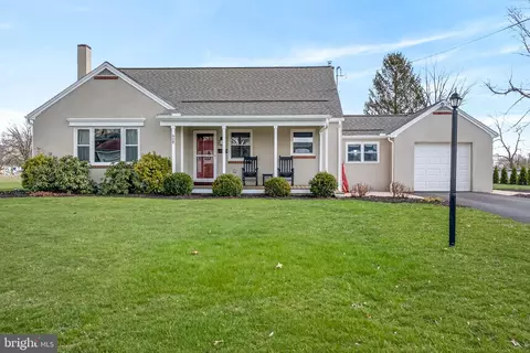 409 Delta St, Mount Joy, PA 17552