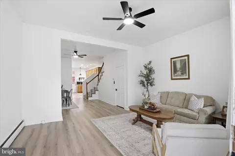 327 Hazel St, Lancaster, PA 17603