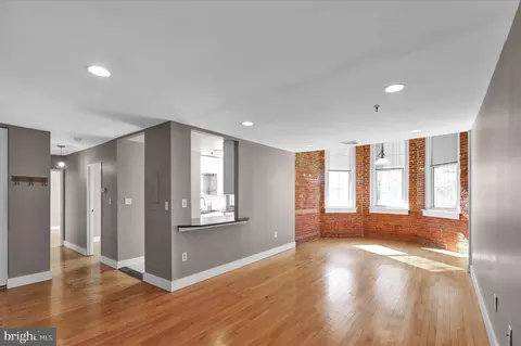 917 Columbia Ave #223, Lancaster, PA 17603