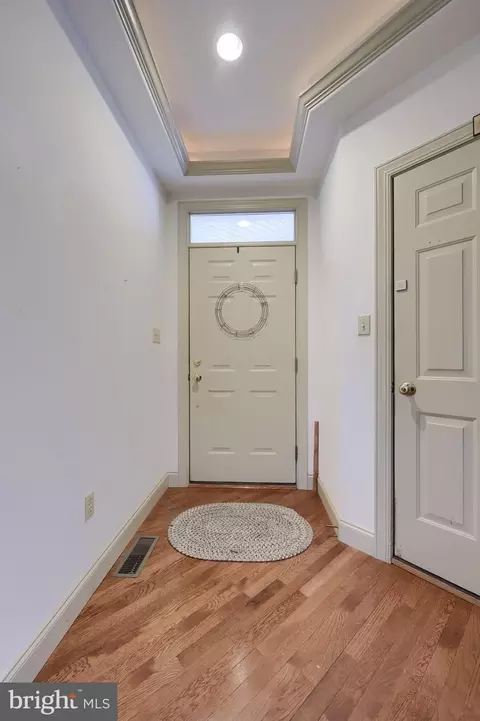 Entry Way - 66 Farmview Ln, Lititz, PA 17543 photo 1 of 4