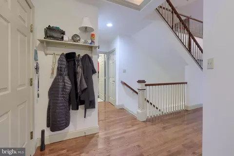 Entry Way - 66 Farmview Ln, Lititz, PA 17543 photo 2 of 4