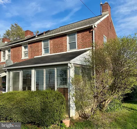 766 New Holland Ave, Lancaster, PA 17602