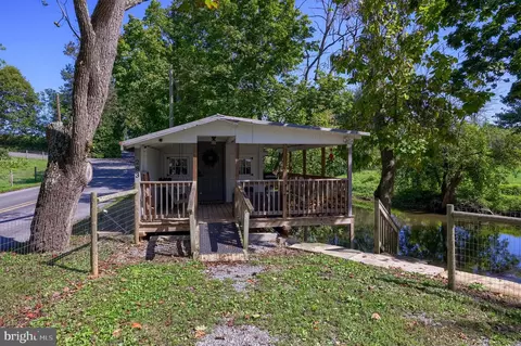 283 Skyview Ln, Lititz, PA 17543