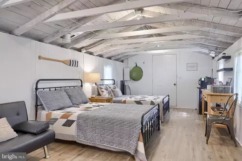 Bedroom - 283 Skyview Ln, Lititz, PA 17543 photo 2 of 5