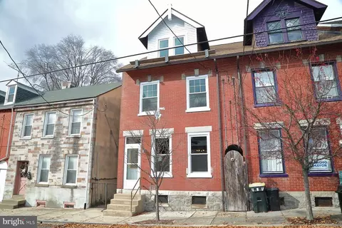 517 Saint Joseph St, Lancaster, PA 17603
