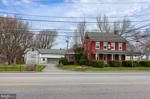 2201 Harrisburg Pike, Lancaster, PA 17601